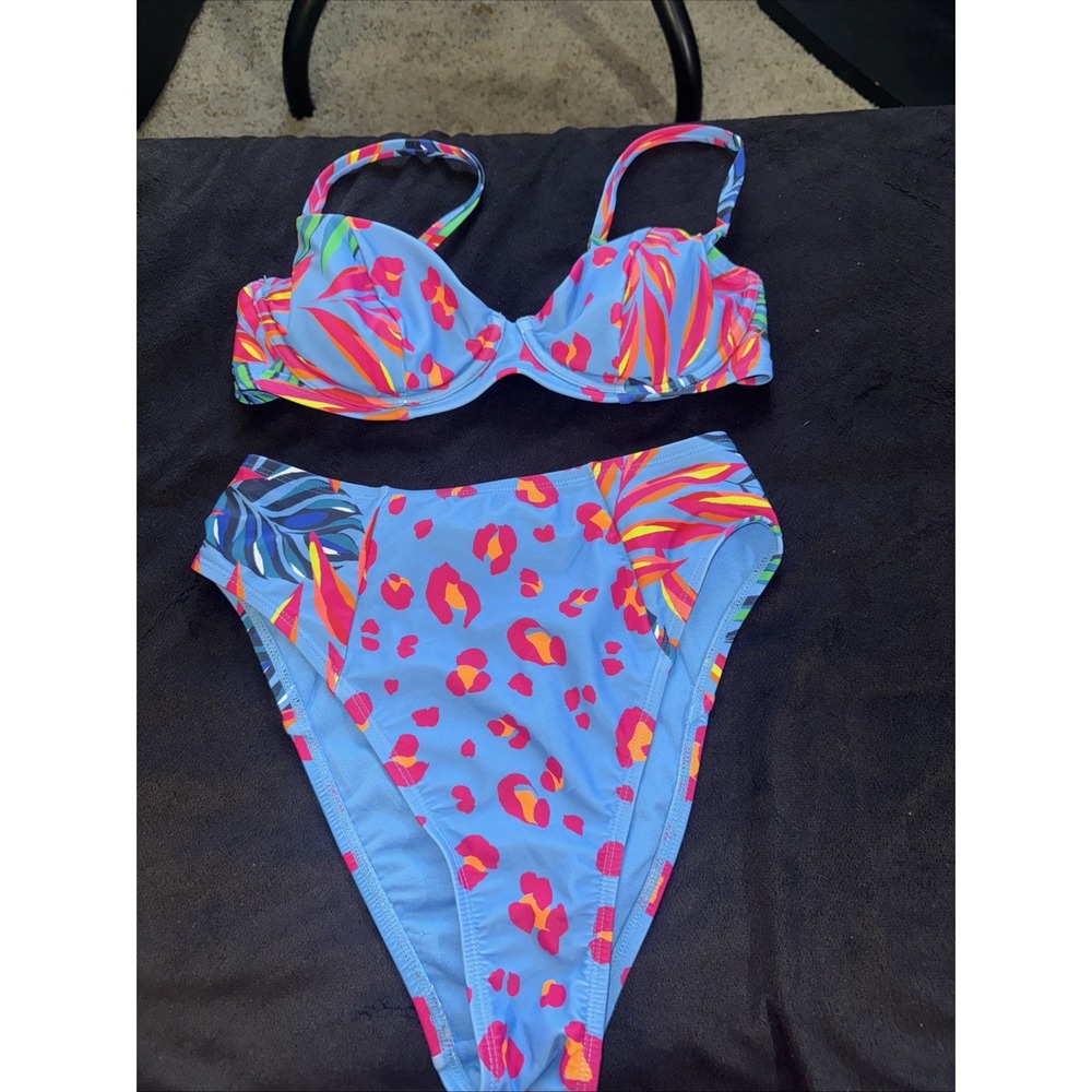 Women's Size Small Two Piece Bikini‎ By Tabitha Brown